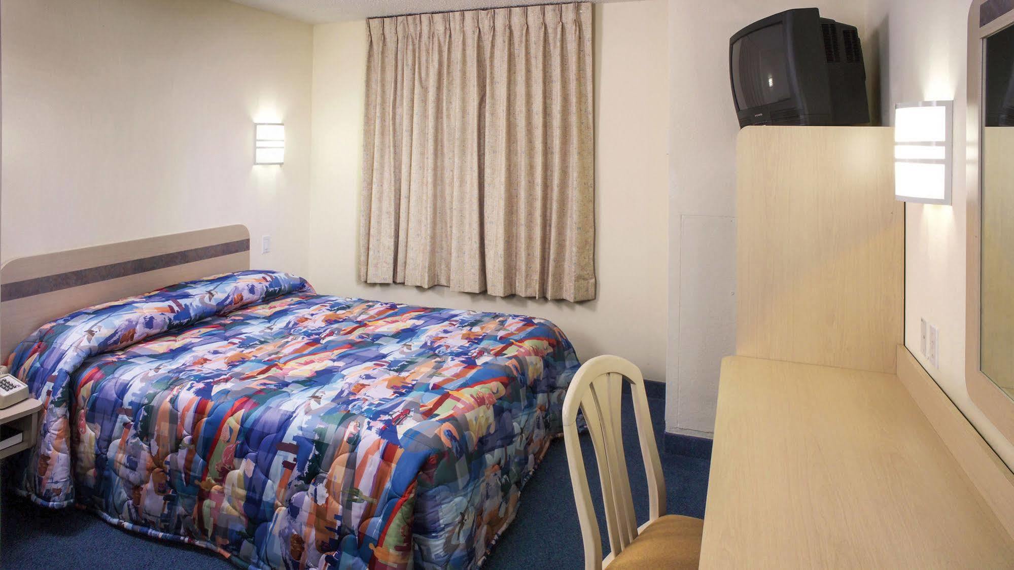 Hotel Oriskany المظهر الخارجي الصورة